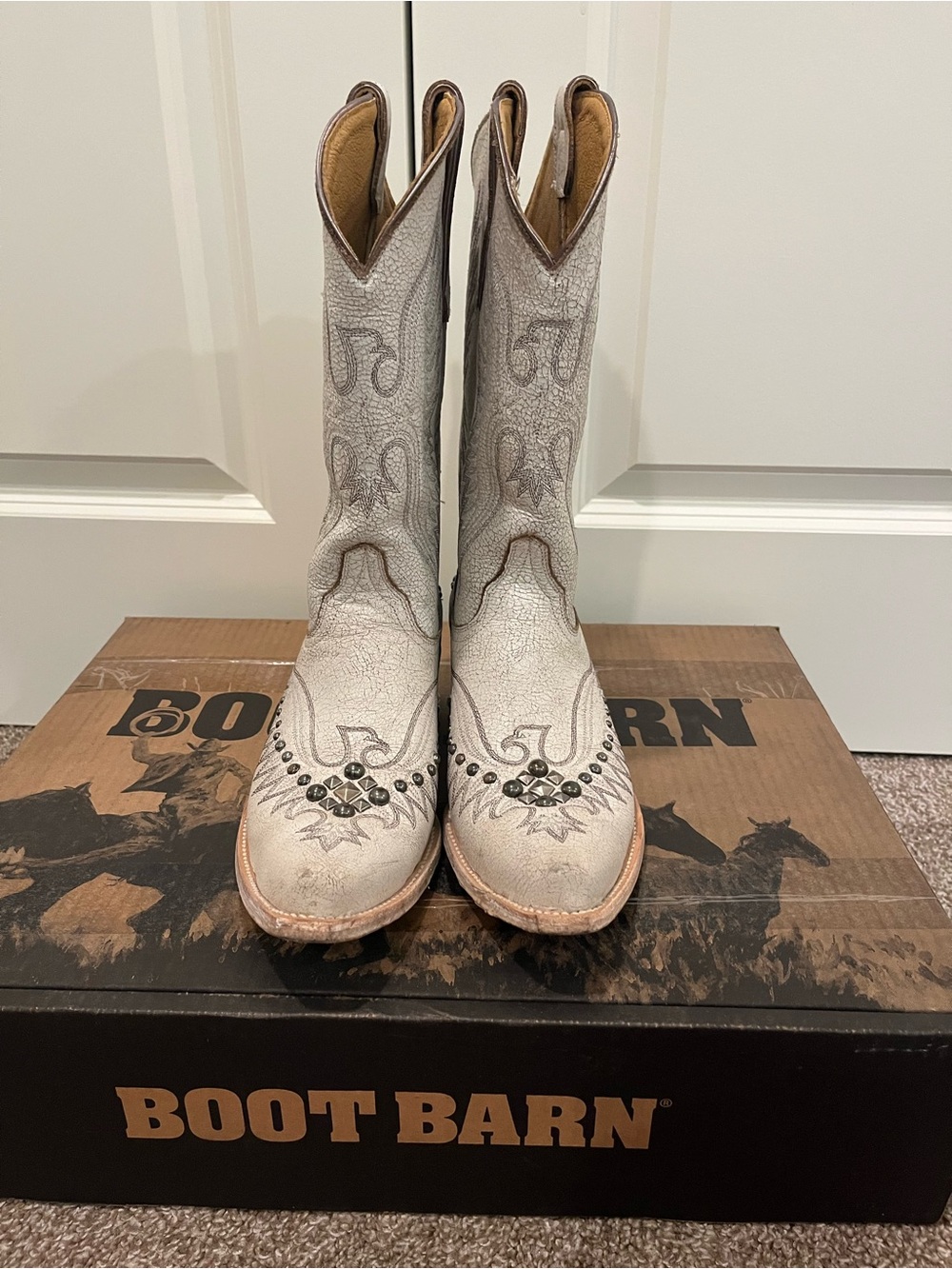 Boot Barn Women's White Studded Western Heeled Boots - Cream/White